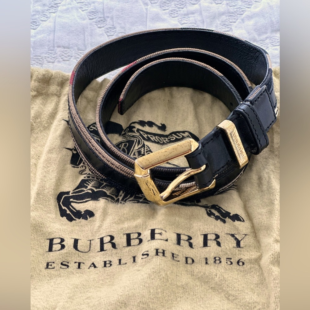 Burberry Black Leather Belt with Gold Buckle and Check Trim